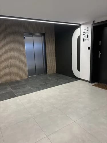Sprzątanie biur części wspólnych pomieszczeń służbowych urzędów