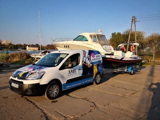 Mobilne pranie tapicerek w samochodach, jachtach, domach, sprzątanie
