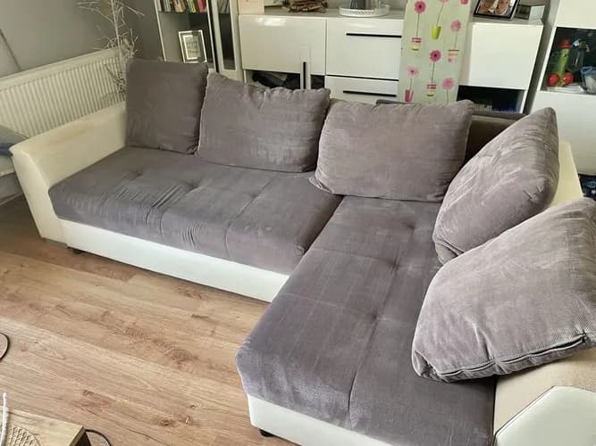 Pranie tapicerki i wykładzin