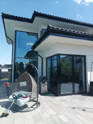 Profesjonalne mycie okien, witryn, balustrad