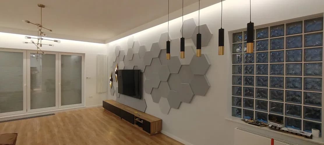 Безпечна заміна та встановлення точок освітлення