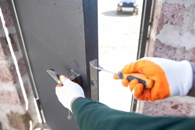 Bezpieczny dom – fachowa wymiana zamków!