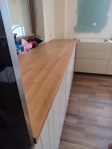 Kompleksowy montaż mebli domowych i biurowych