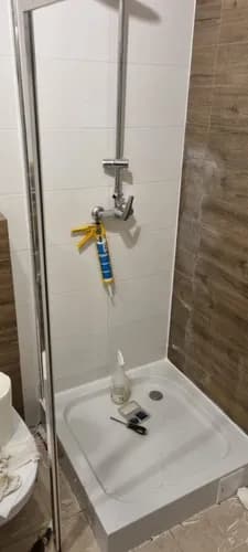 Montaż kabiny prysznicowej i podłączenie instalacji