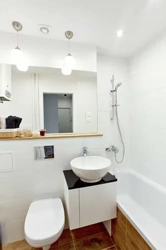 Montaż umywalki w nowym mieszkaniu