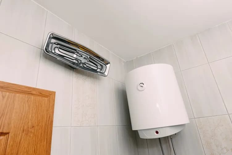 Precyzyjny montaż podgrzewaczy - bez stresu i dodatkowych kosztów