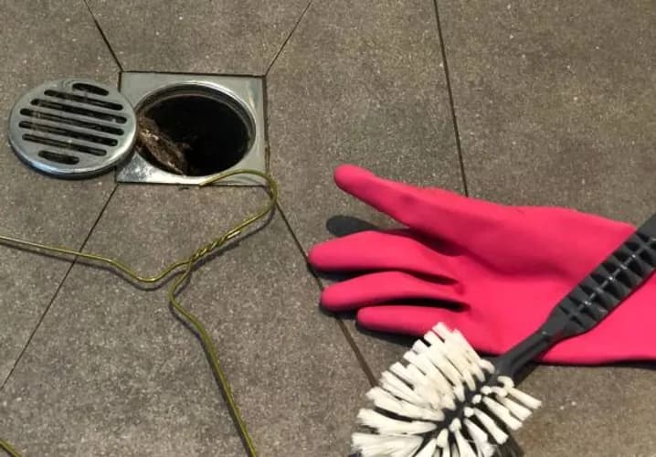 Pomoc hydraulika przy zatorach – Warszawa i okolice