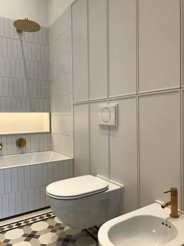 Montaż WC ze stelażem