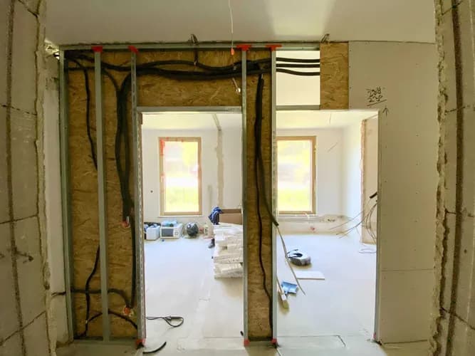 Oświetlenie w Twoim wnętrzu – instalacja na miejscu przez fachowca