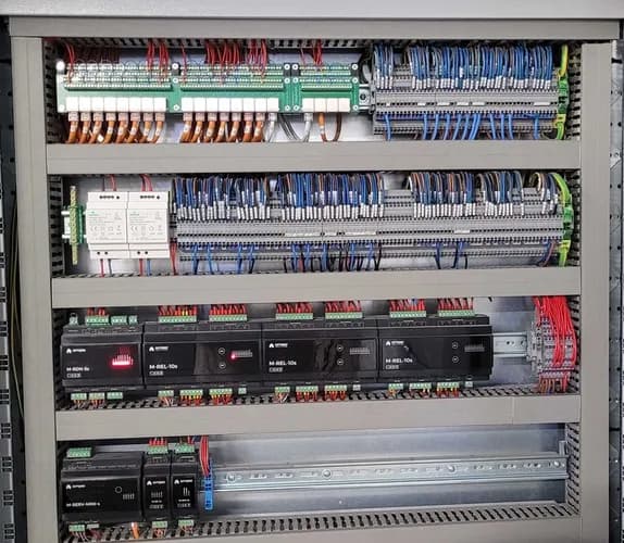 Potrzebna wymiana włącznika? Zadzwoń po fachowca