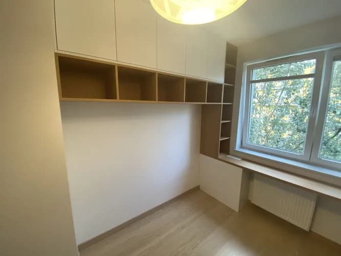 Stolarz: solidny montaż komód i szafek