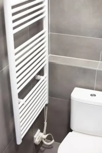 Złota rączka Gdańsk — montaż grzejnika łazienkowego