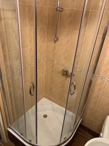 Składanie kabin prysznicowych w Gdańsku