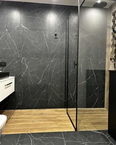 Hydraulik w Gdańsku – montaż kabiny