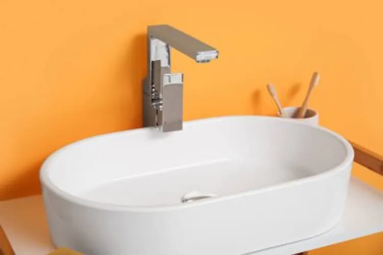 Złota rączka – montaż zlewu