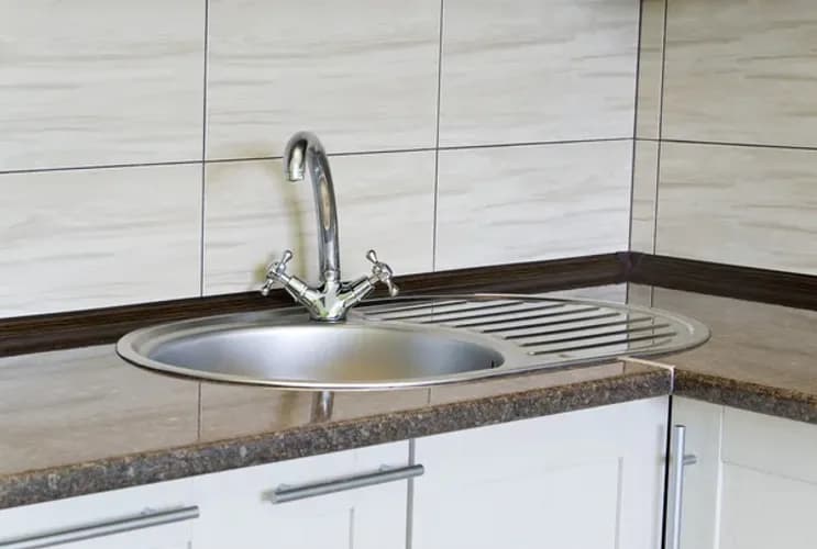 Працюю в Гданську і околицях — монтаж мийок