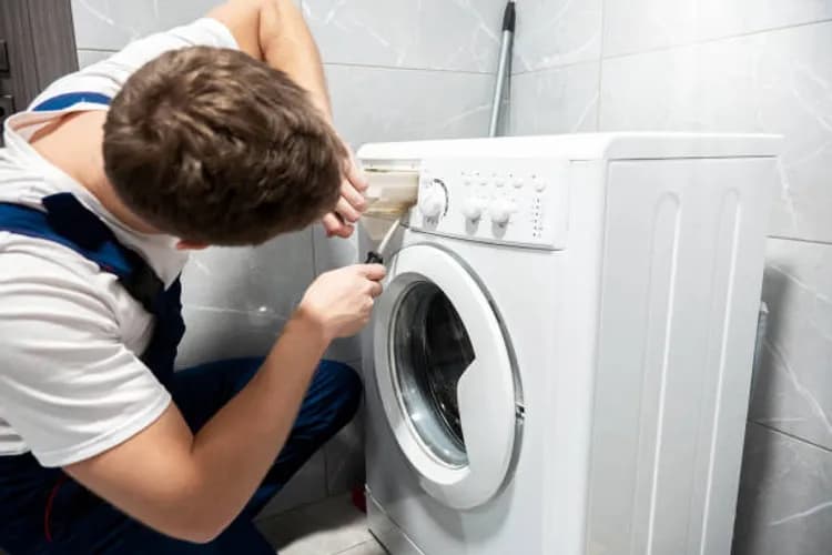 Wymiana płyty sterującej z użyciem oryginalnych części