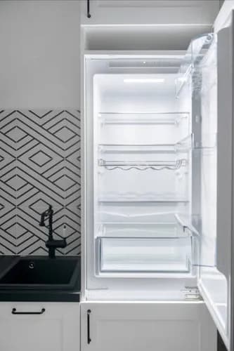 Nowa uszczelka do drzwi lodówki