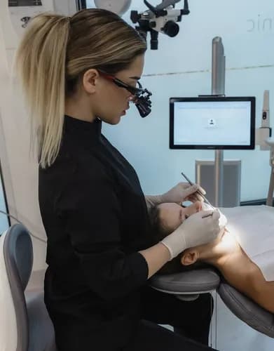 Kompleksowe badanie stomatologiczne plan leczenia pantomografia Warszawa