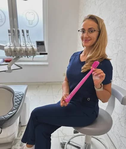 Професійне чищення зубів з інструктажем Варшава