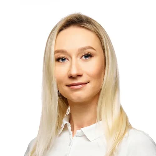 Przebarwione zęby profesjonalne wybielanie stomatologiczne Warszawa