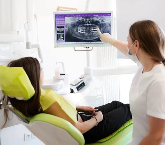 Ból ósemki usunięcie zęba mądrości u stomatologa Warszawa