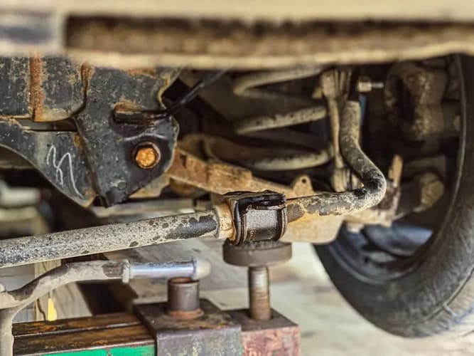 Замена втулок стабилизатора Варшава