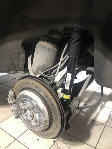 Замена задних амортизаторов Варшава