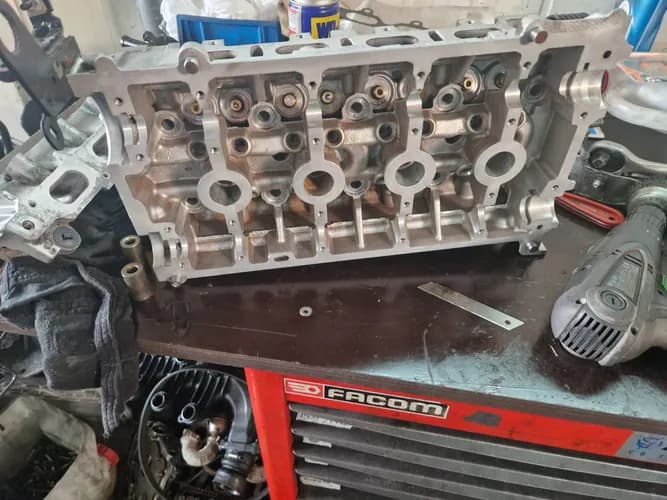 Трещина или перегрев двигателя - ремонт блока двигателя Варшава