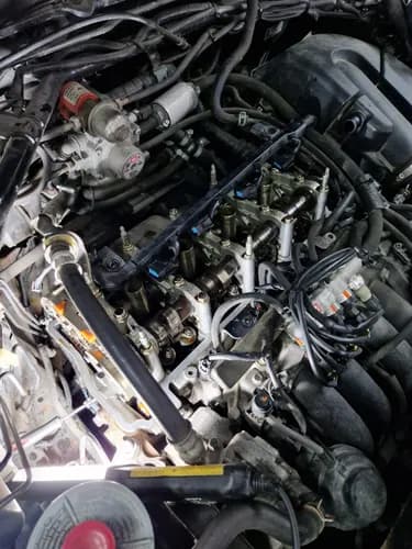 Czarny dym z rury - naprawa silnika diesel Warszawa