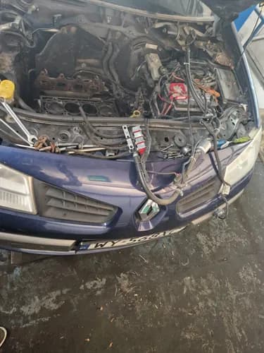 Wycieki z każdej uszczelki — generalny remont silnika Warszawa