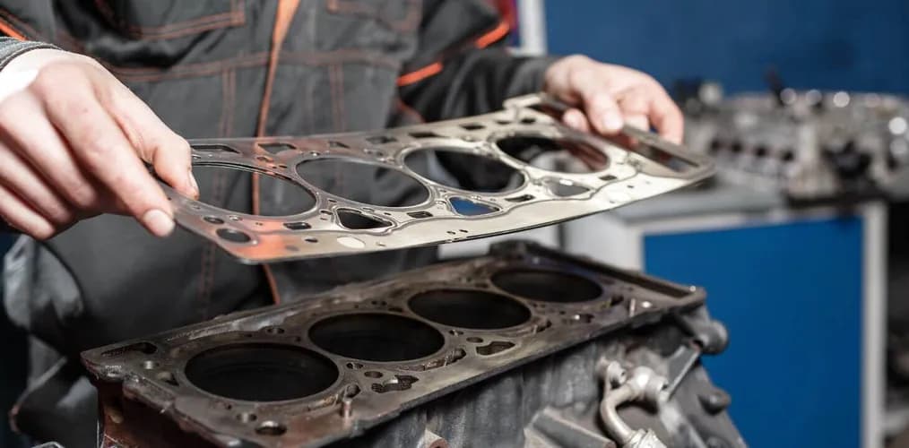 Мотор перегревается - замена прокладки ГБЦ Варшава