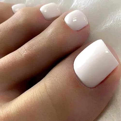 Pedicure z klasyczną pielęgnacją