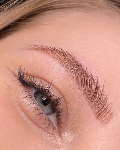 Брови воском на высшем уровне