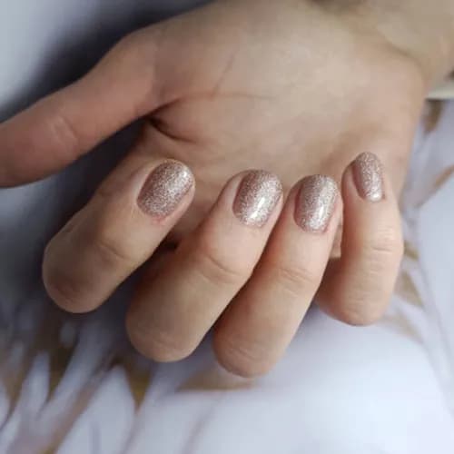 Глянец и шик покрытие гель-лаком