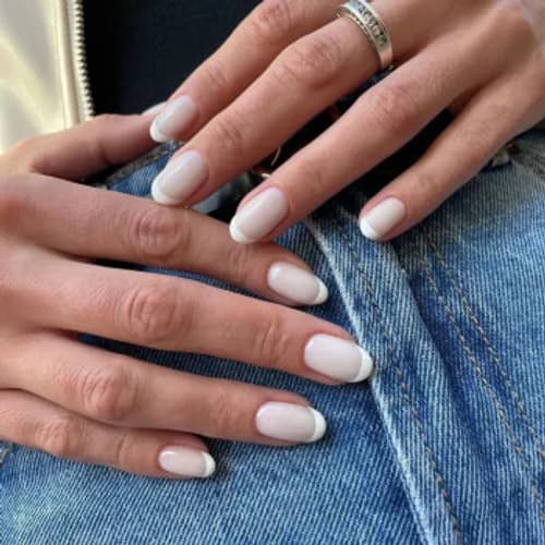 Manicure z pielęgnacją