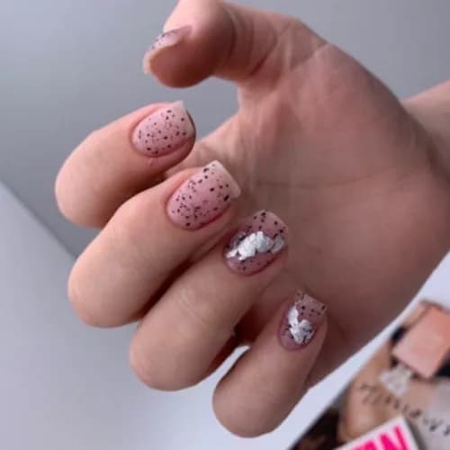 Manicure z pielęgnacją