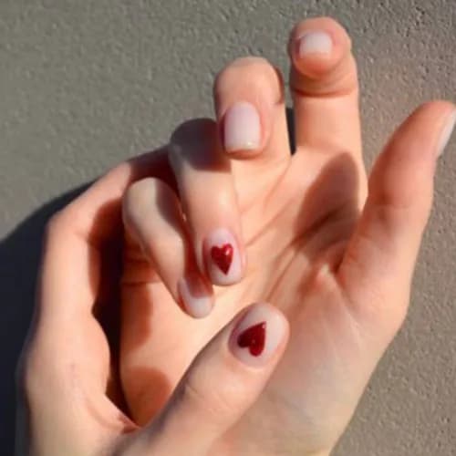 Klasyczny manicure bez kompromisów
