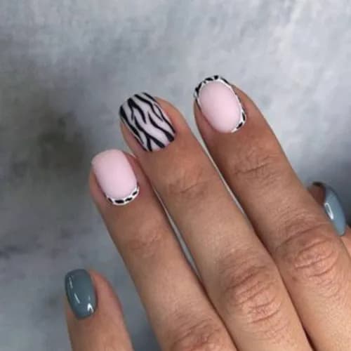 Manicure wieloetapowy z efektem WOW