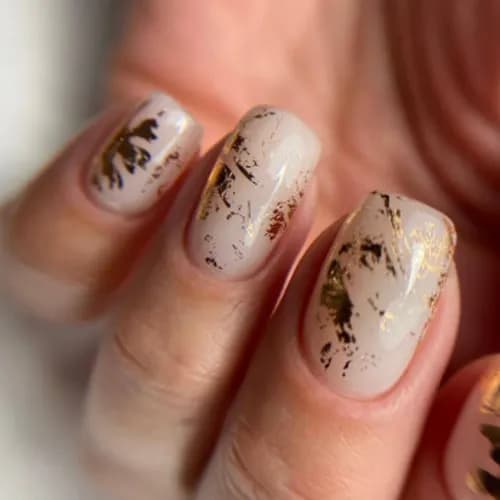 Delikatny dotyk manicure europejskiego