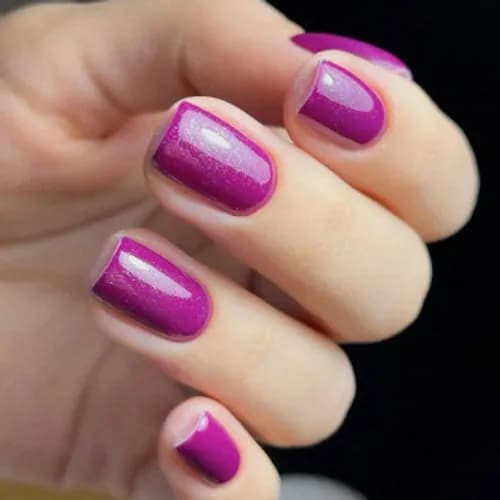 Naturalny efekt manicure europejskiego