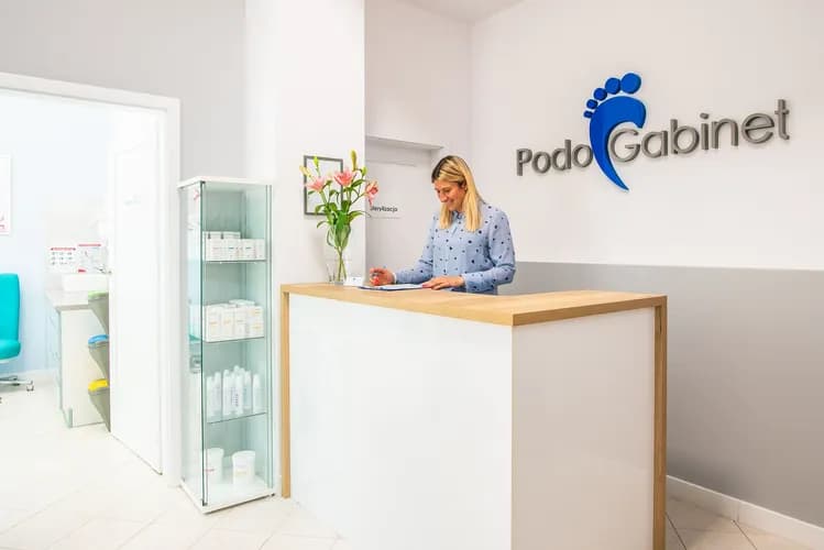 Kompleksowa pielęgnacja stóp w naszym salonie