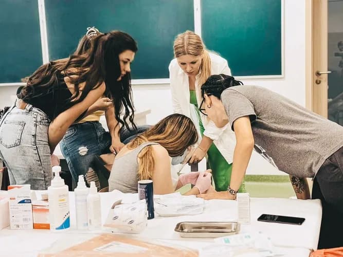 Nowoczesne metody regeneracji paznokci