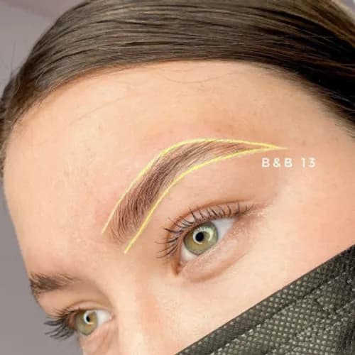 Придание бровям мягкого оттенка