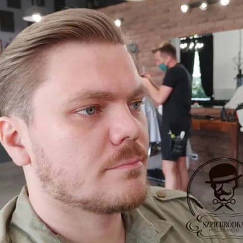Kształtowanie fryzury z wyraźnymi konturami