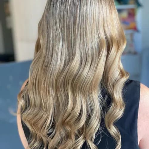 Delikatne rozjaśnianie włosów