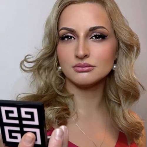 Професійний макіяж для випускного від експерта