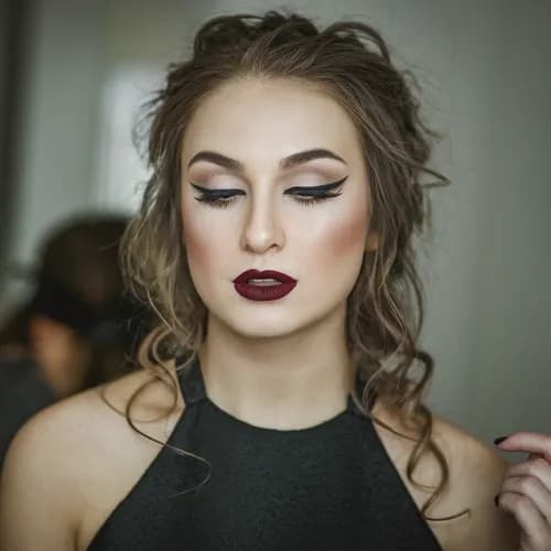 Елегантний вечірній макіяж від профі