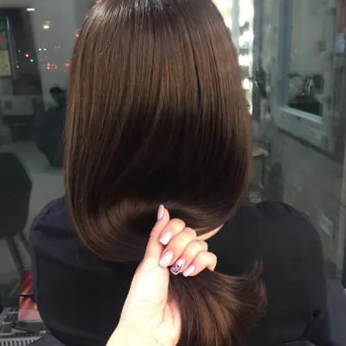 Tonowanie włosów dla idealnego odcienia