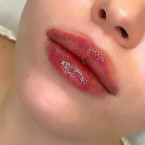 Profesjonalna korekcja asymetrii i kształtu ust